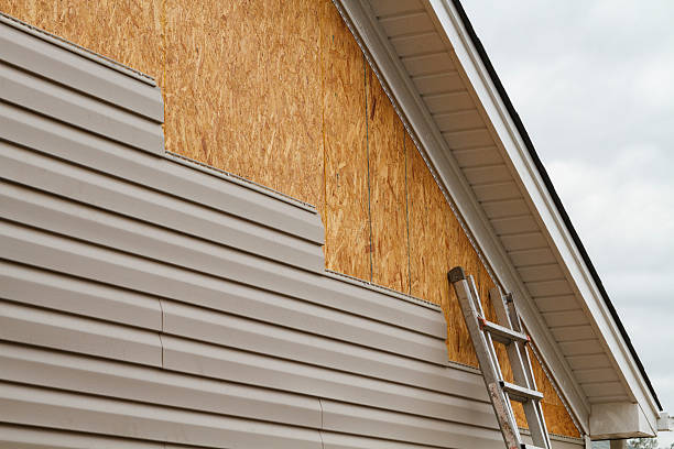 24/7 Emergency Vinyl Siding experts in Mount Hope, OH
